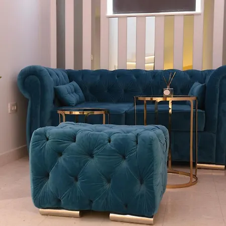 Luxury Lavie