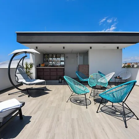 Luxury Lavie 4*