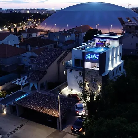 Vendégház Luxury Lavie 4*